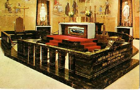 /images/imgs/america/united-states/new-york/new-york-0027.jpg - St. Frances Xavier Cabrini Chapel 1973