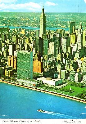 /images/imgs/america/united-states/new-york/new-york-0063.jpg - Aerial view of the UN Headquarters