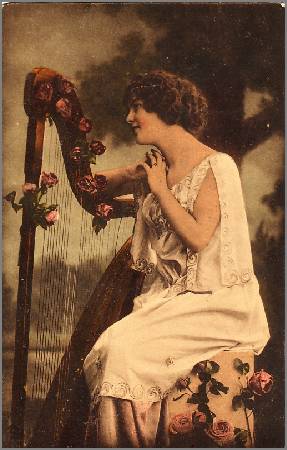 /images/imgs/greetings/st-valentine/valentine-0044.jpg - Lady playing Harp 1917