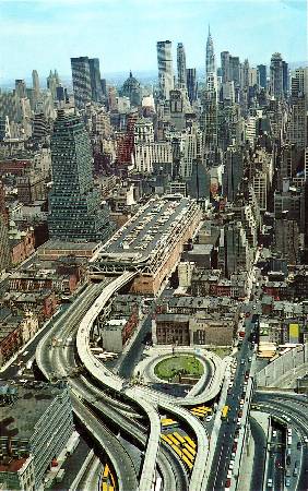 /images/imgs/america/united-states/new-york/new-york-0003.jpg - The Port Authority Bus Terminal vintage
