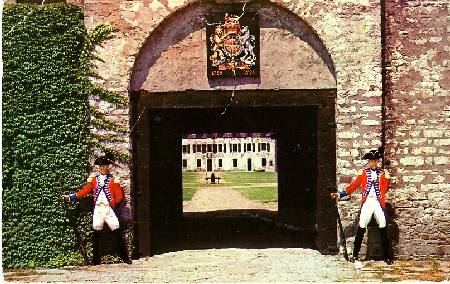 /images/imgs/america/united-states/new-york/youngstown-0003.jpg - South Entrance Old Fort Niagara