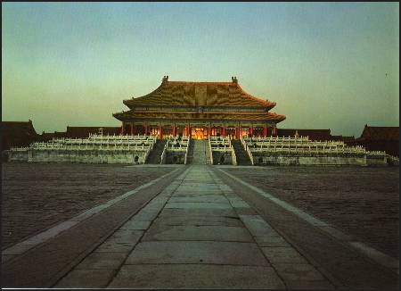 /images/imgs/asia/china/forbidden-city-0002.jpg - Hall of Supreme Harmony at Dusk