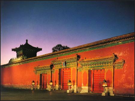 /images/imgs/asia/china/forbidden-city-0005.jpg - Shun Zhen Men Gate