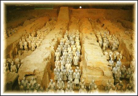 /images/imgs/asia/china/xian-0003.jpg - Terracotta Army