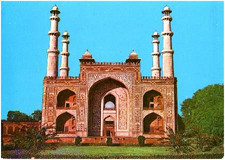 /images/imgs/asia/india/agra-0002.jpg - Akbar's Tomb