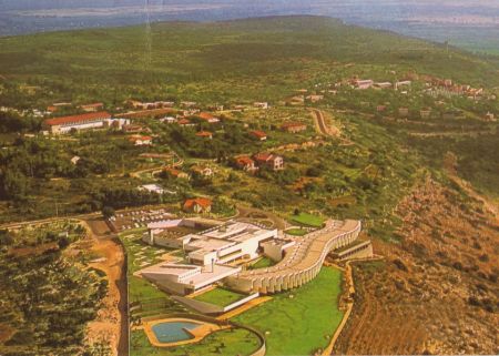 /images/imgs/asia/israel/zichron-01.jpg - Mivtachim resthouse